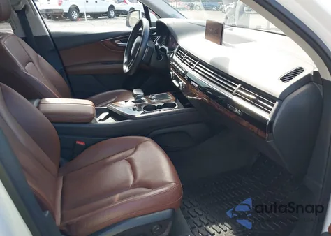 2018 Audi Q7 3.0T Premium из США, поврежденный, VIN WA1VAAF72JD047581